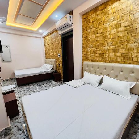 The Bella Guesthouse Βαρανάσι Εξωτερικό φωτογραφία