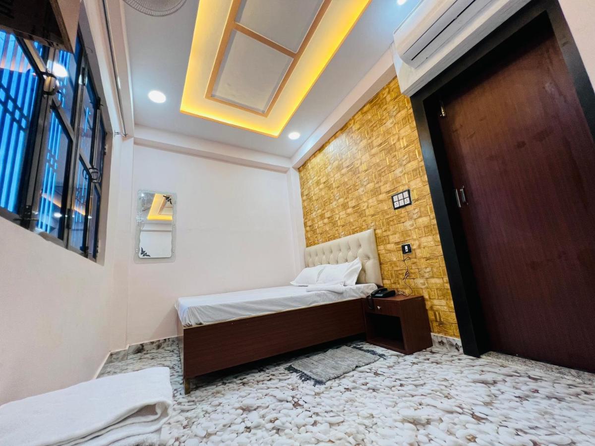 The Bella Guesthouse Βαρανάσι Εξωτερικό φωτογραφία